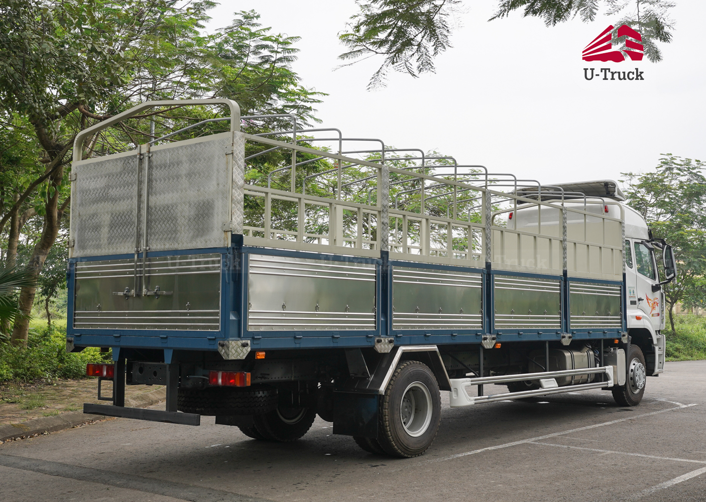 Xe tải HOWO NX 4×2 khung mui 8M5