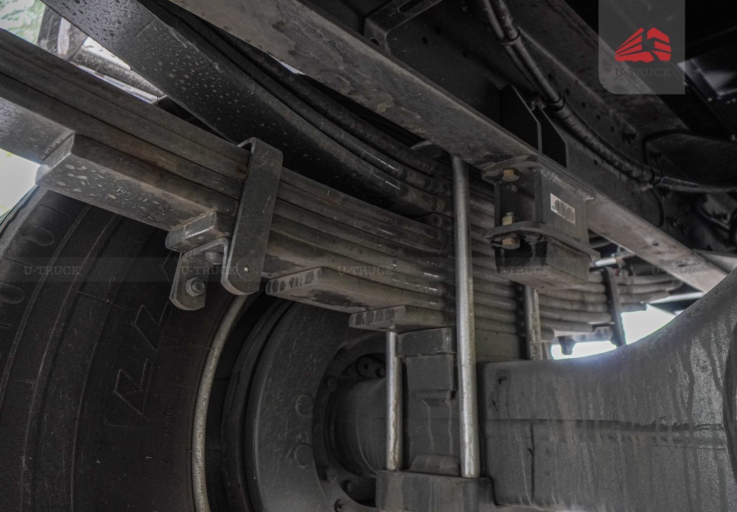 Xe tải thùng HOWO NX 4×2 thùng công pallet 3CH 9M8