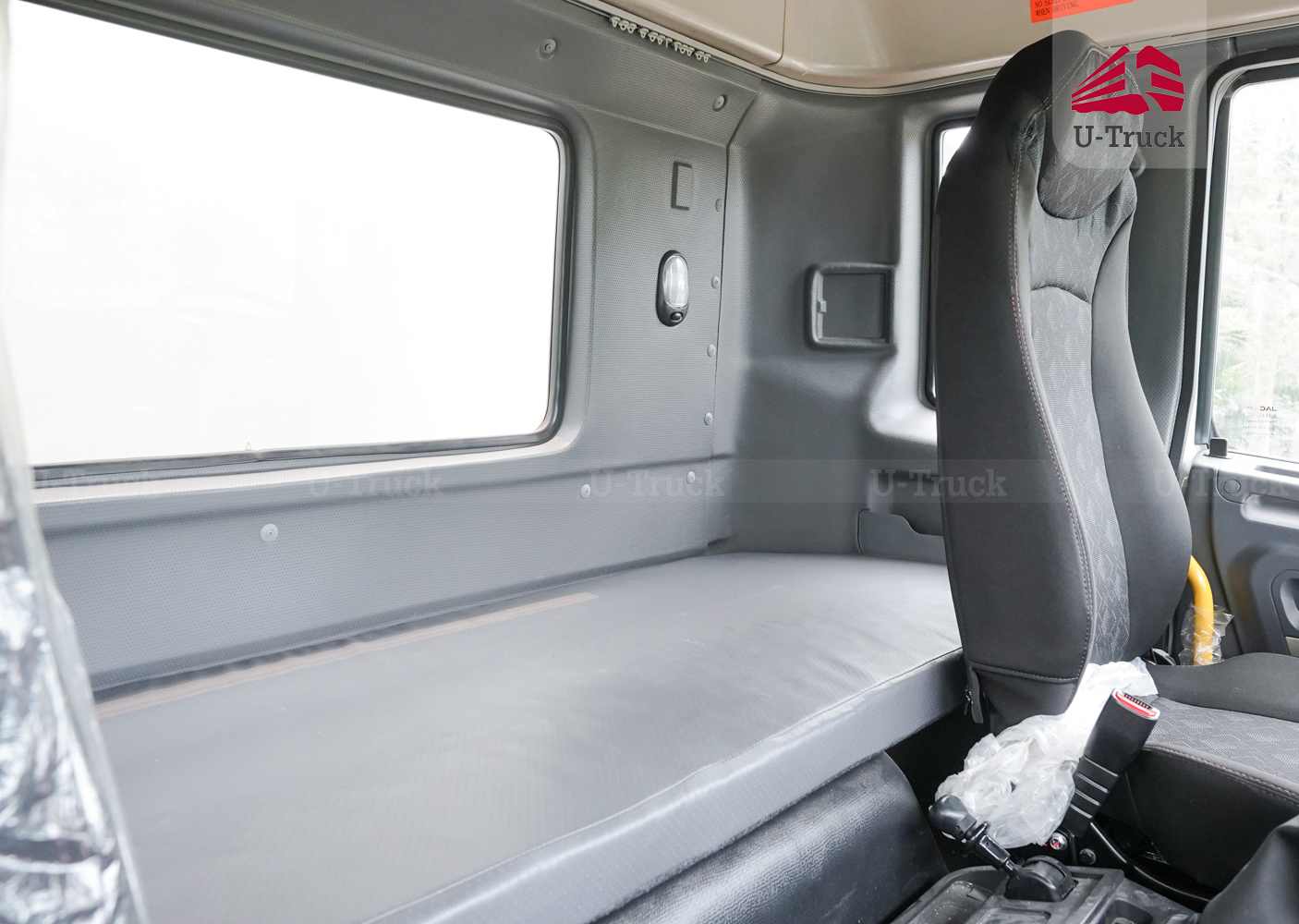 Xe tải JAC A5 10×4 thùng khung mui Nhập Khẩu 9M7