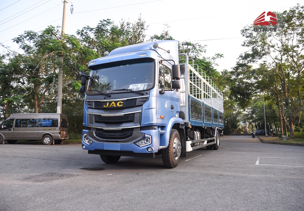 Xe tải JAC A5 4×2 khung mui nâng bửng hông 8m2