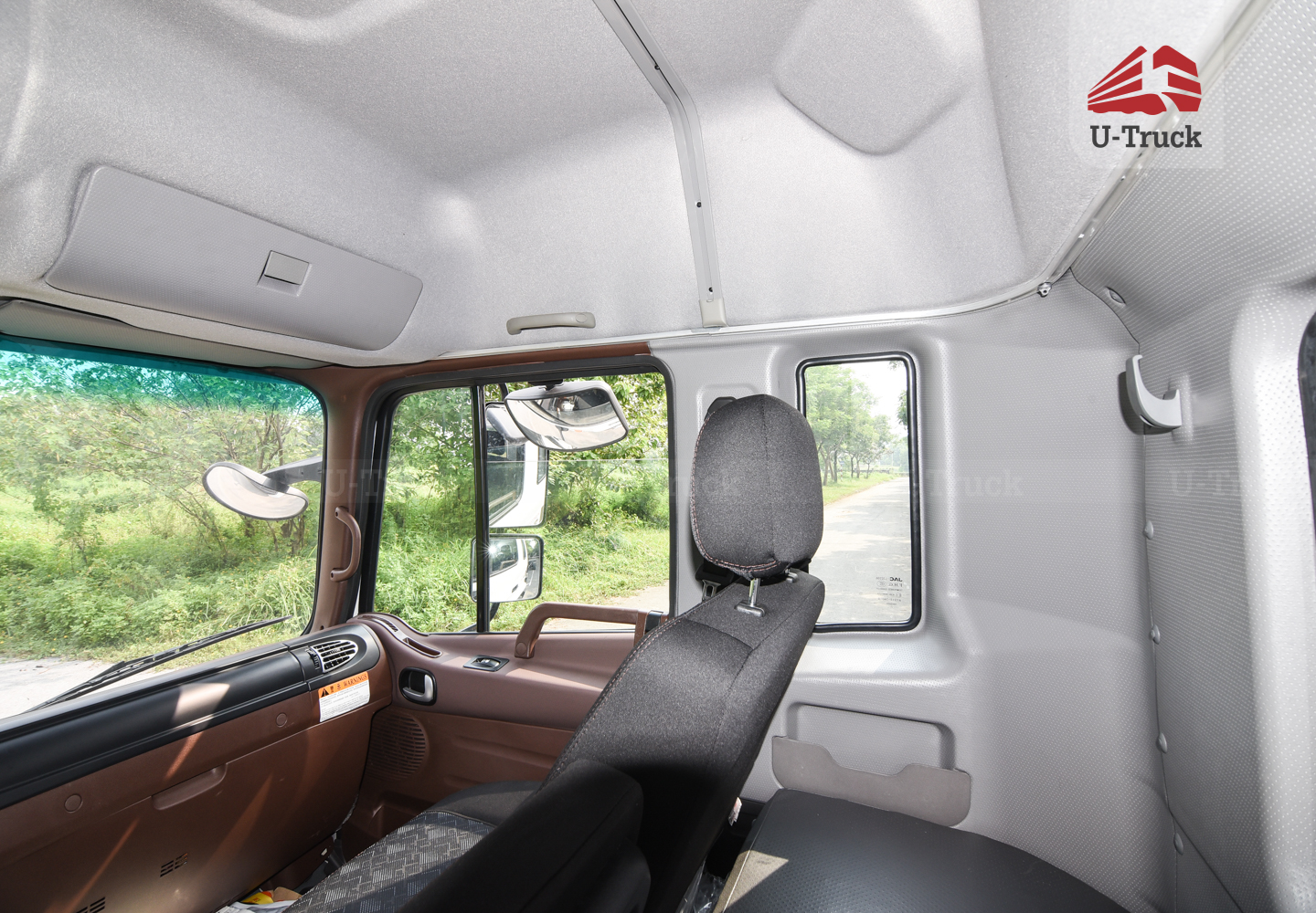 Xe tải JAC A5 4×2 thùng công Nhập Khẩu 1CH 10M