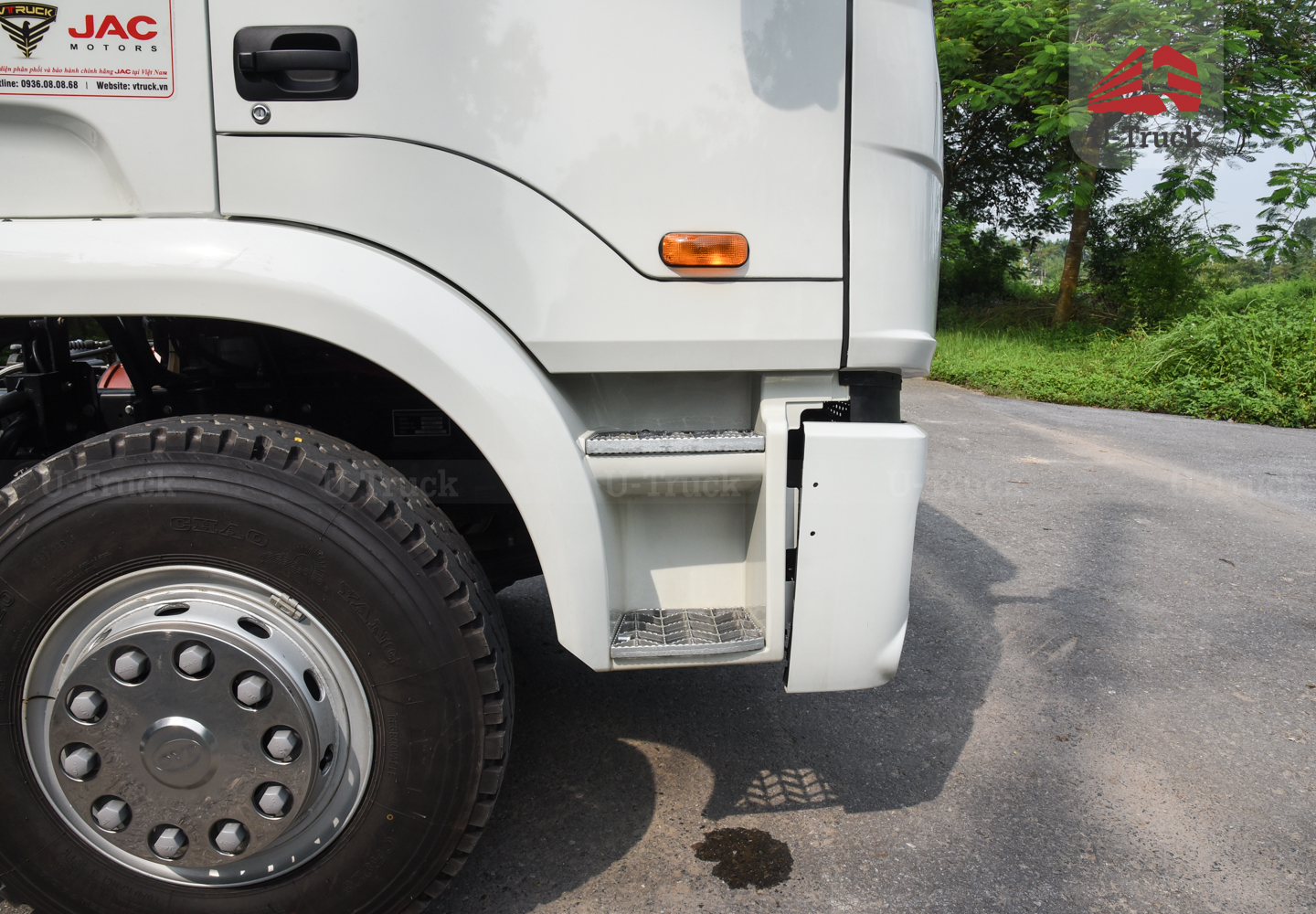 Xe tải JAC A5 4×2 thùng công Nhập Khẩu 1CH 10M