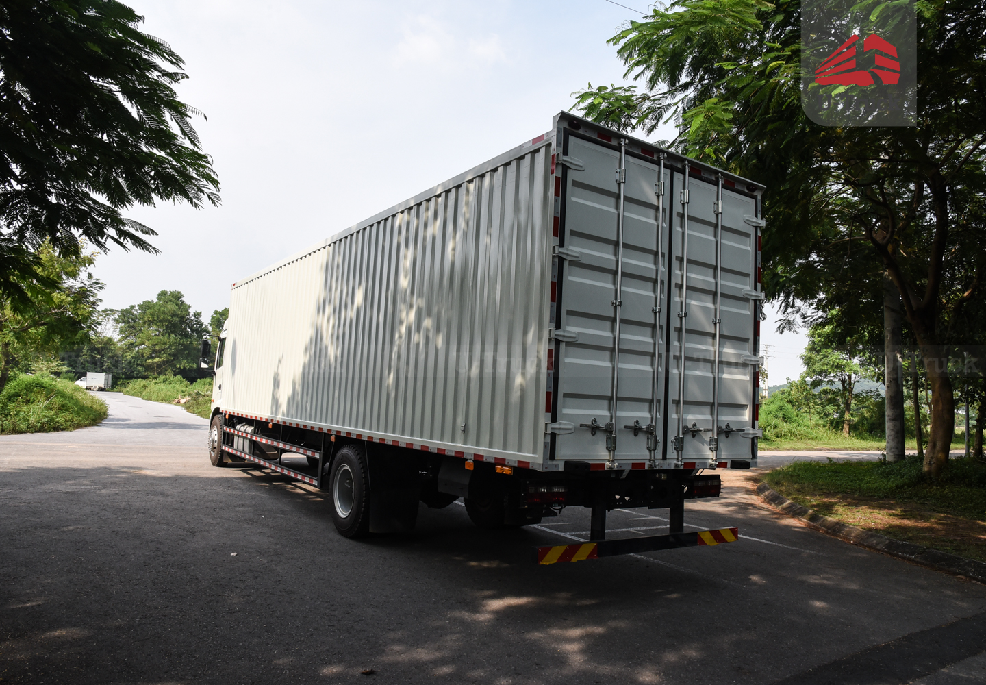 Xe tải JAC A5 4×2 thùng công Nhập Khẩu 1CH 10M