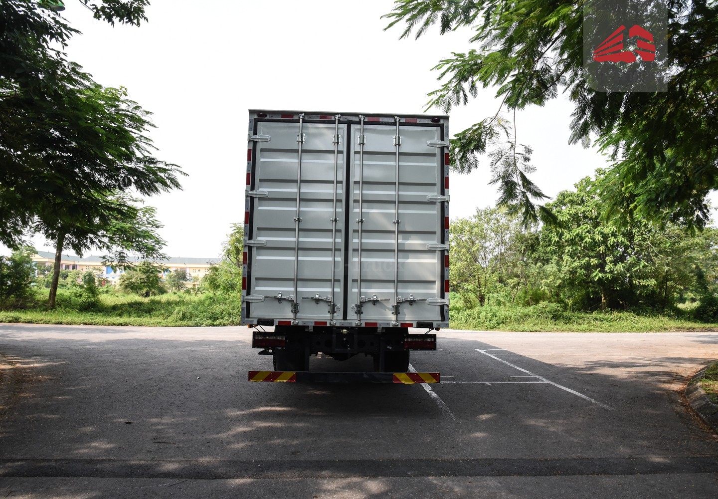 Xe tải JAC A5 4×2 thùng công Nhập Khẩu 1CH 10M