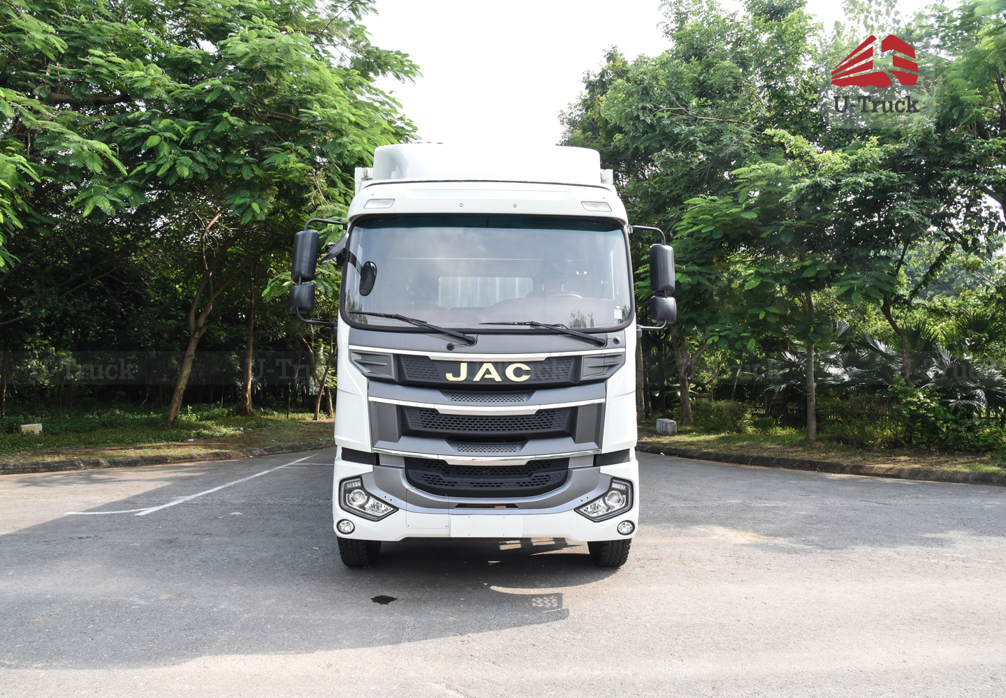 Xe tải JAC A5 4×2 thùng công Nhập Khẩu 1CH 10M