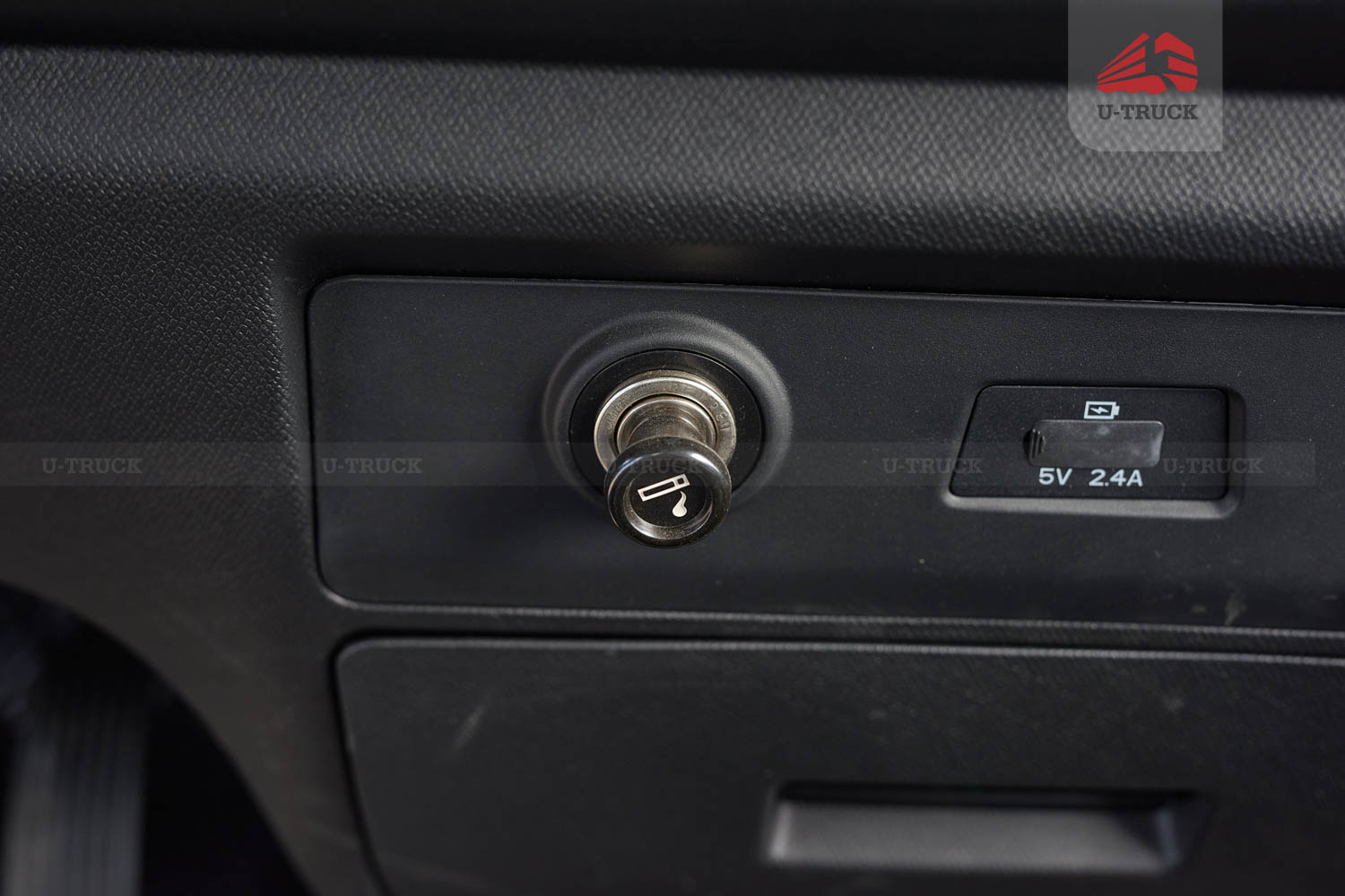 Xe tải JAC H250 E5 thùng bạt