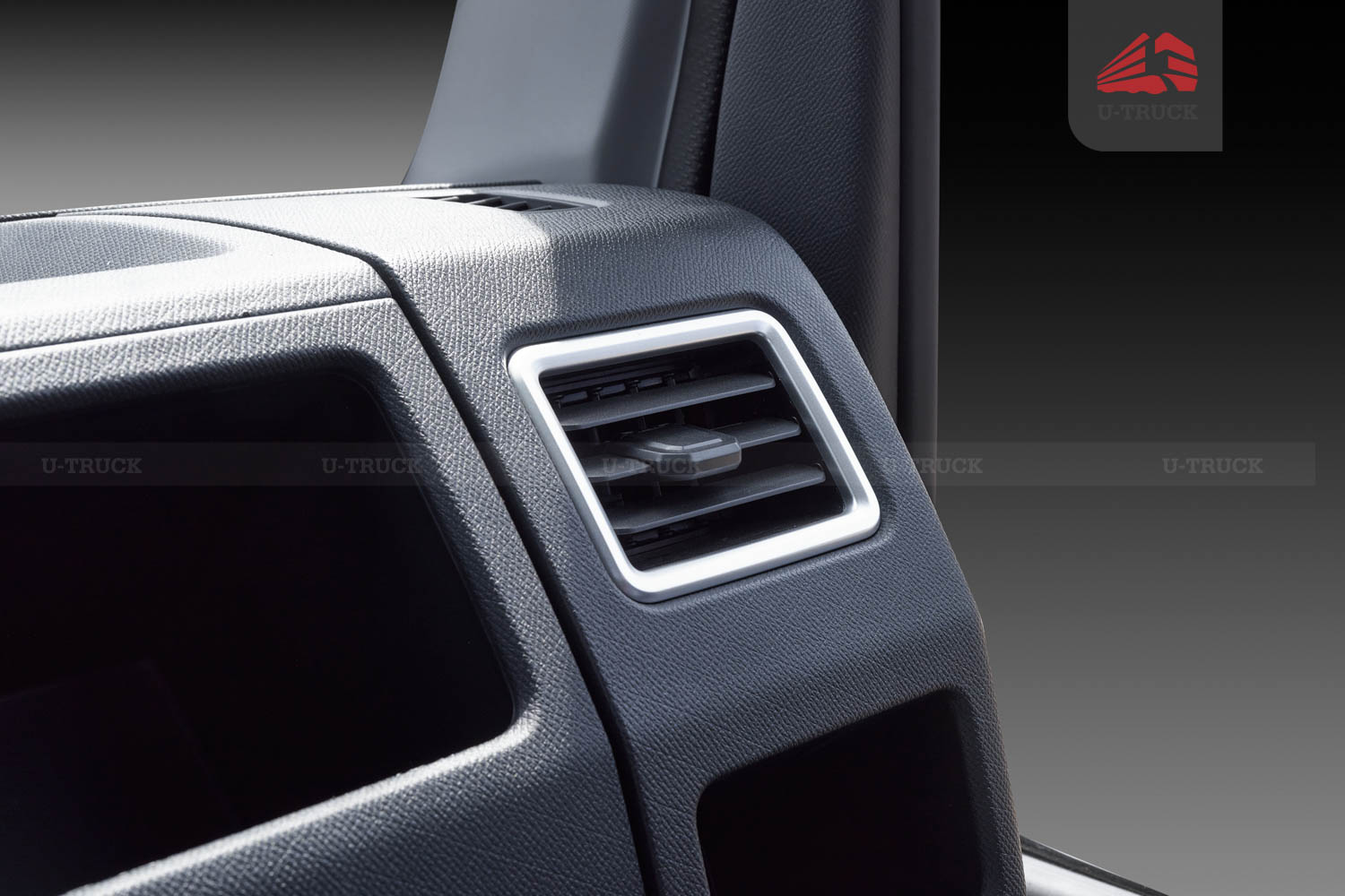 Xe tải JAC H200 E5 thùng kín