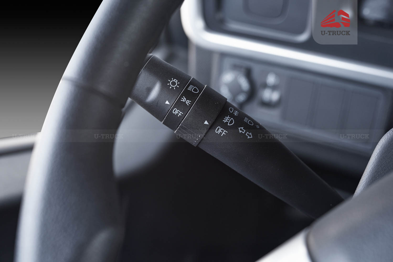 Xe tải JAC H200 E5 thùng kín