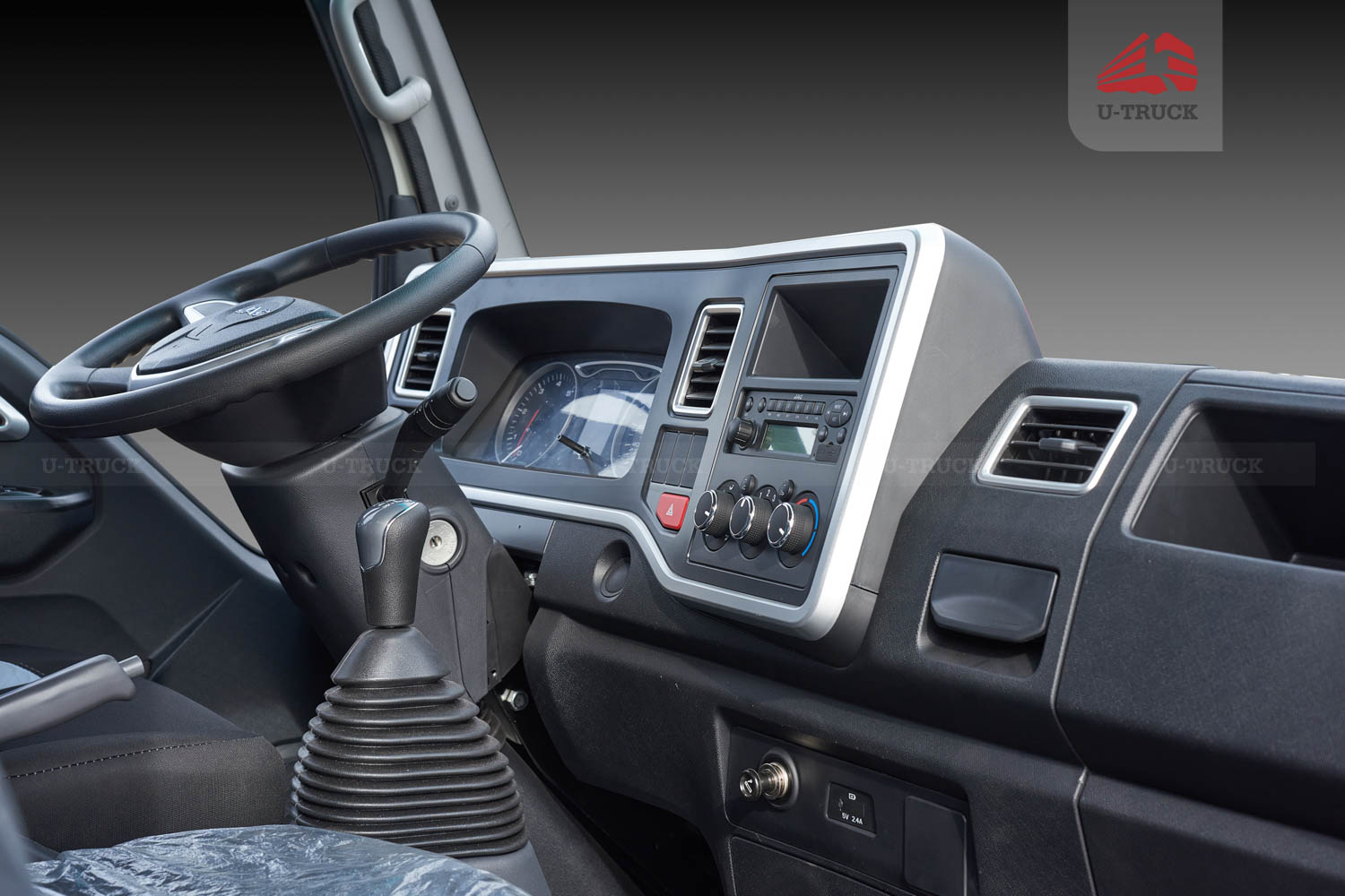 Xe tải JAC H360 E5 thùng trường lái