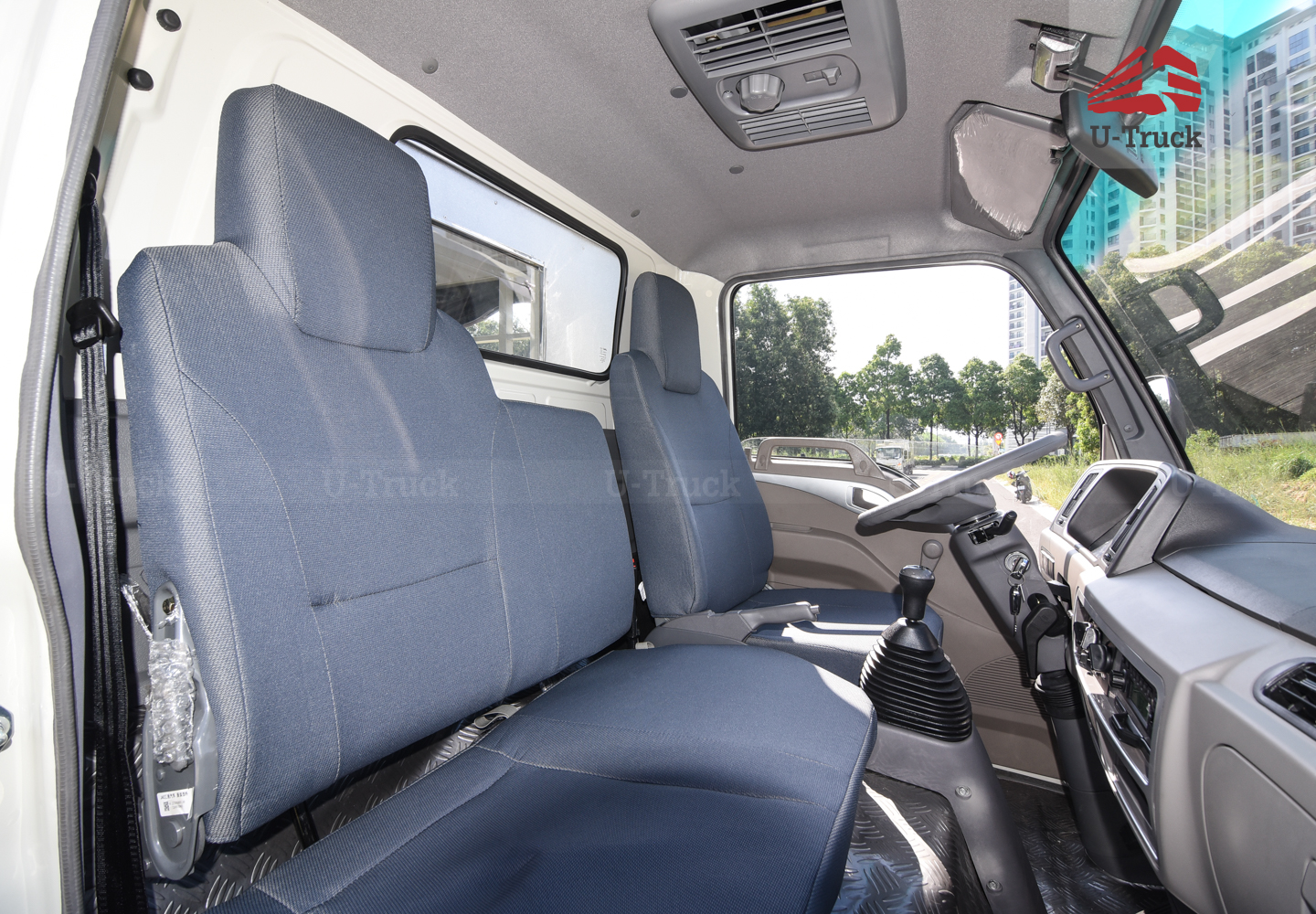 Xe tải JAC H360 Thùng trường lái 3T6