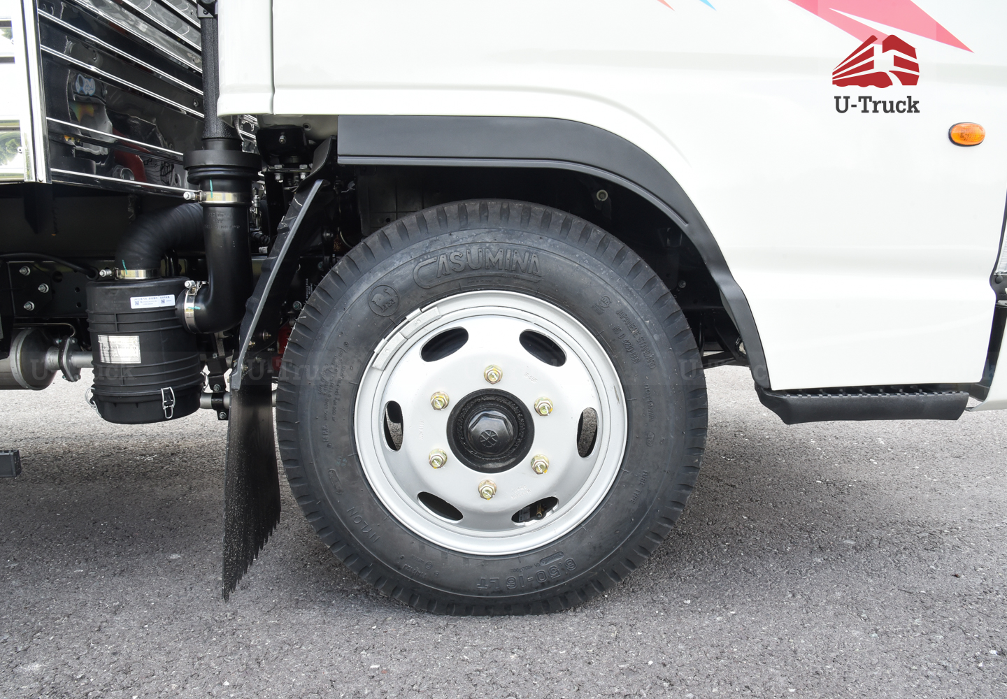 Xe tải JAC H360 Thùng trường lái 3T6