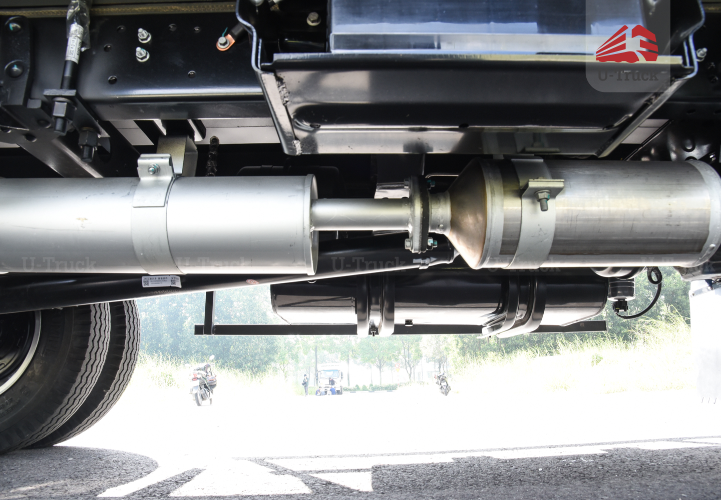 Xe tải JAC H360 Thùng trường lái 3T6