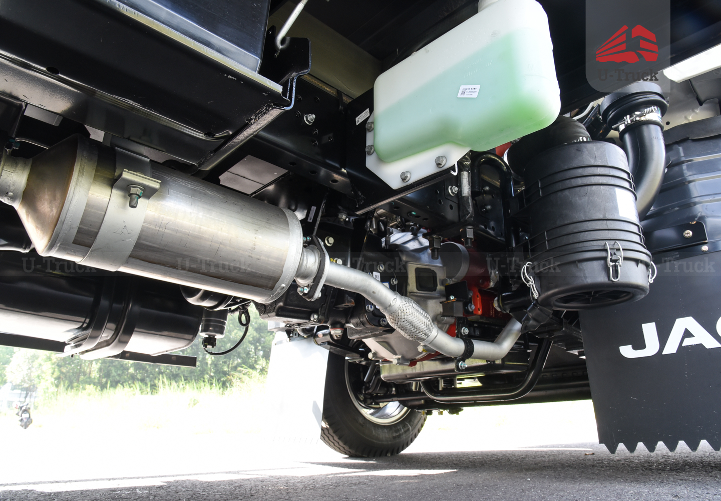 Xe tải JAC H360 Thùng trường lái 3T6