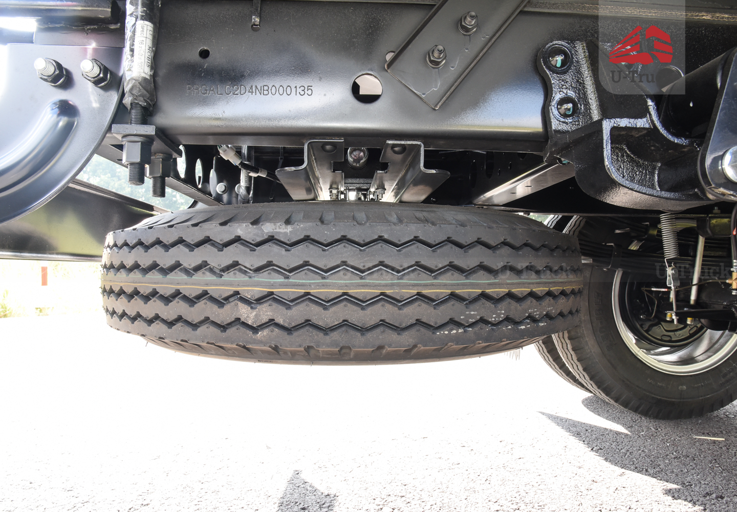 Xe tải JAC H360 Thùng trường lái 3T6