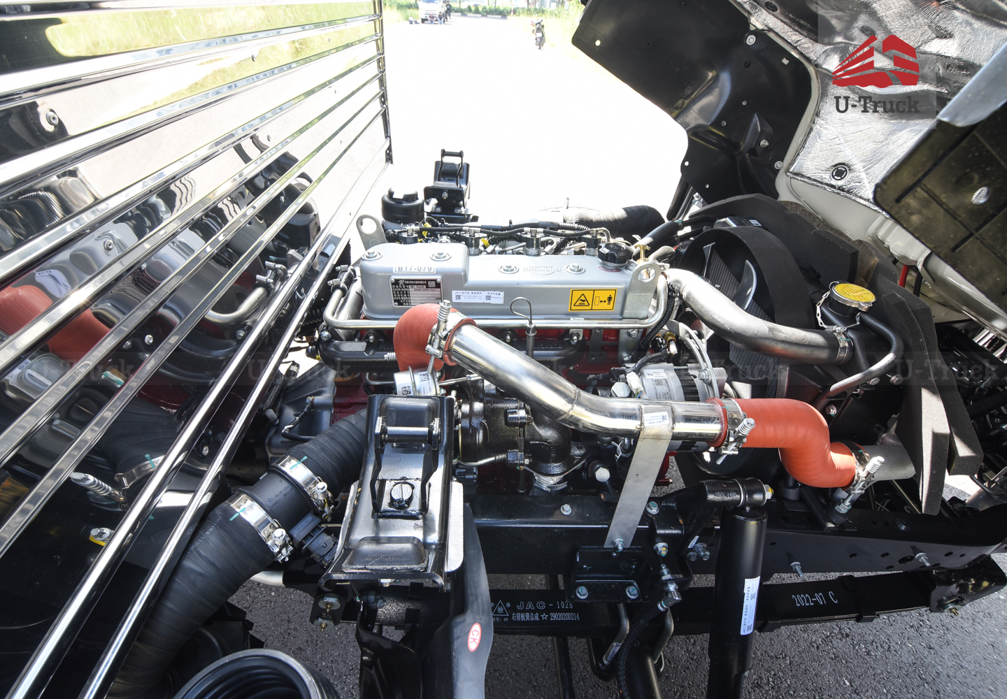 Xe tải JAC H360 Thùng trường lái 3T6