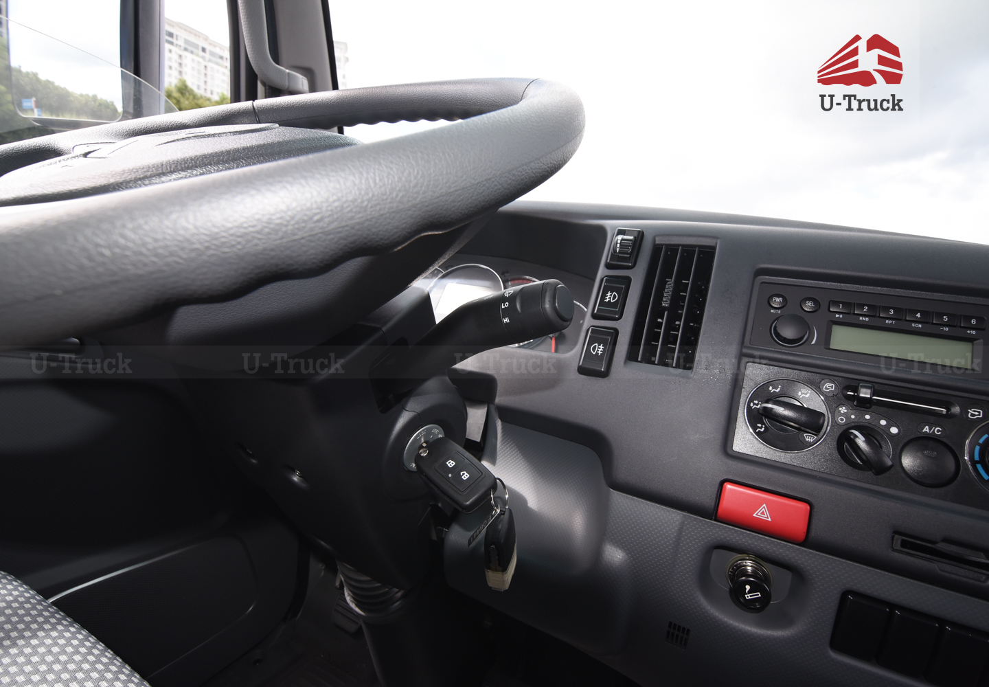 Xe tải JAC N200S Thùng bạt 1T9