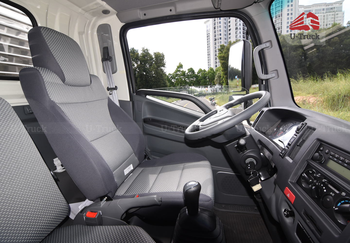 Xe tải JAC N200S Thùng bạt 1T9