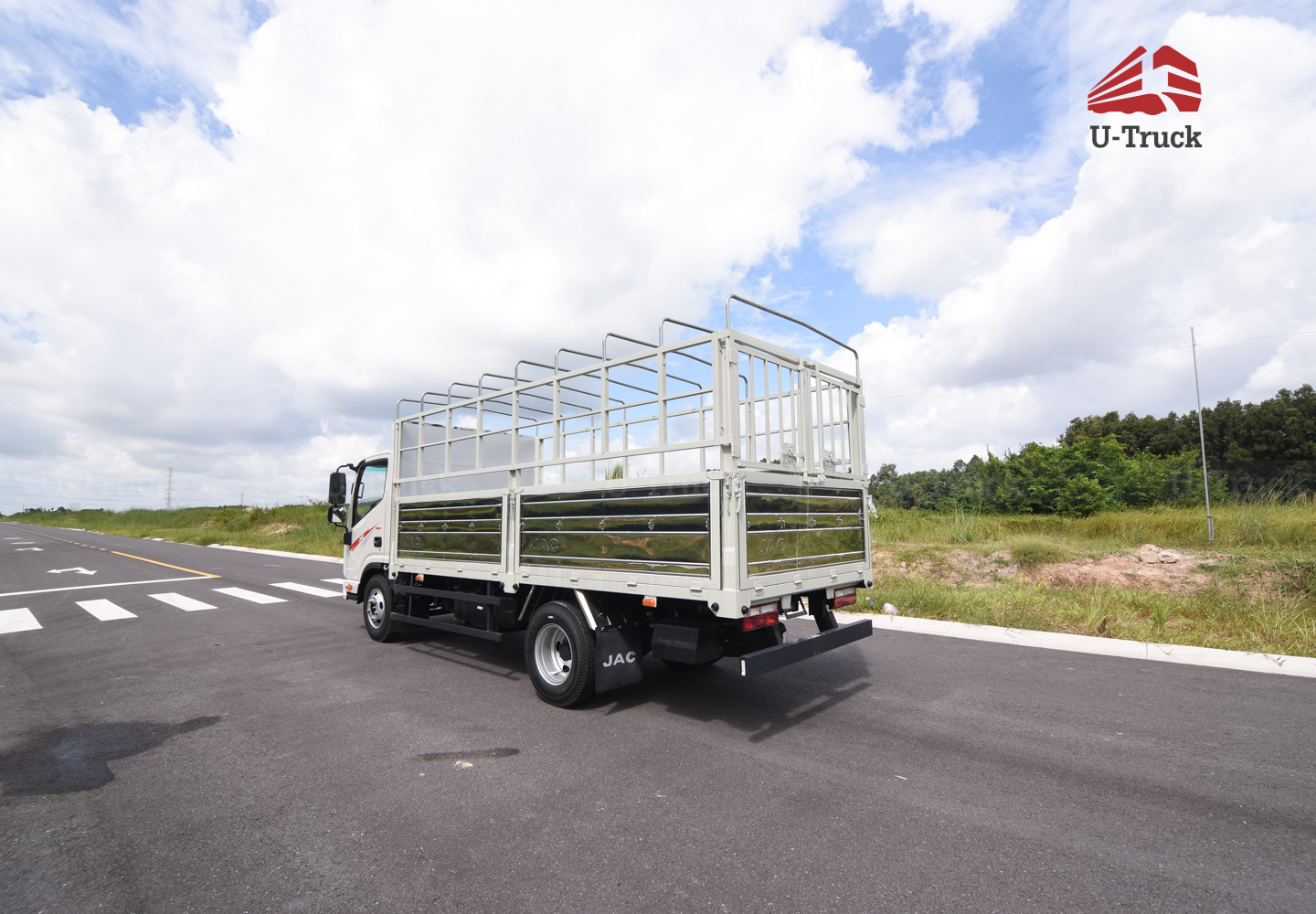 Xe tải JAC N200S Thùng bạt 1T9