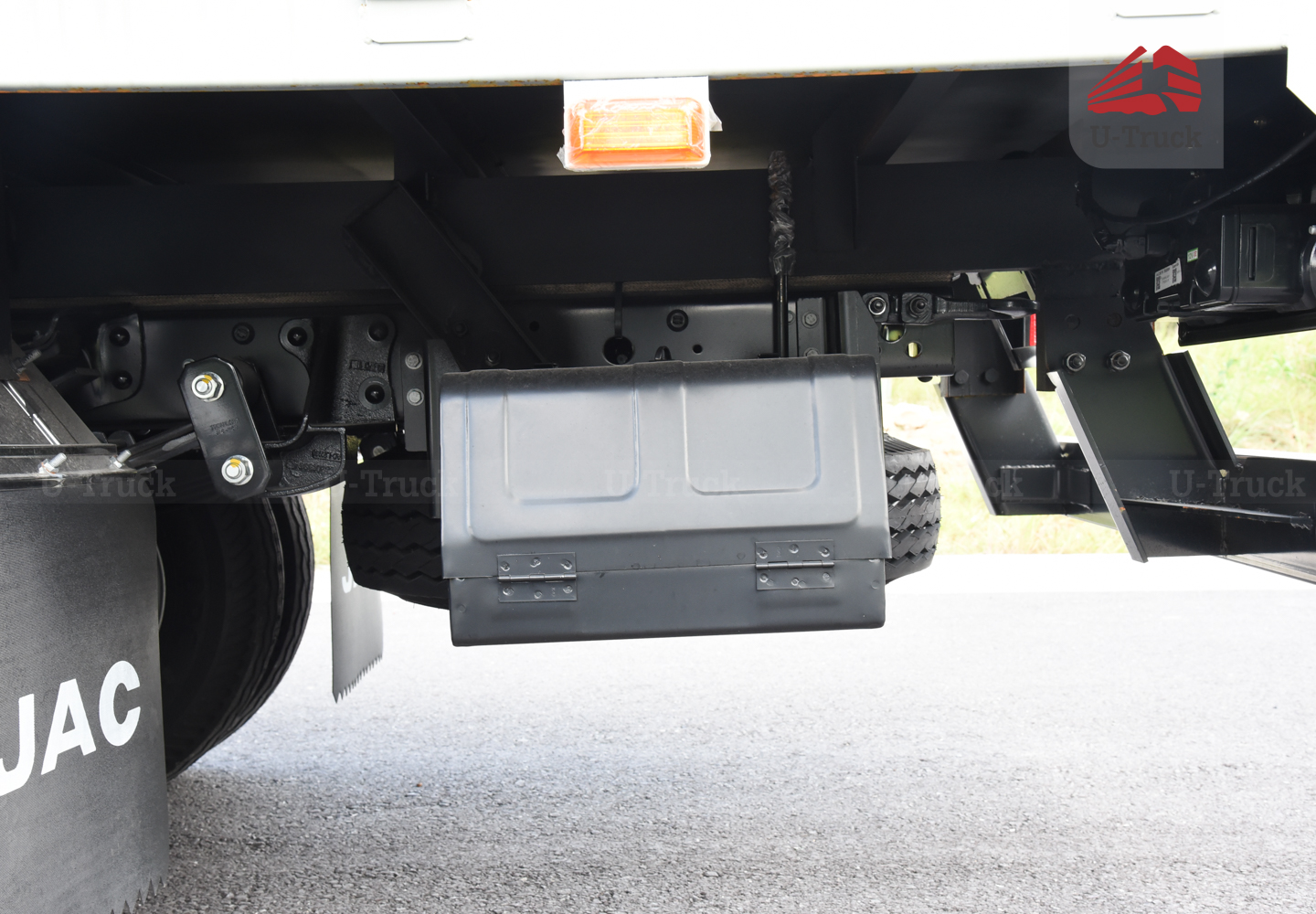 Xe tải JAC N200S Thùng bạt 1T9