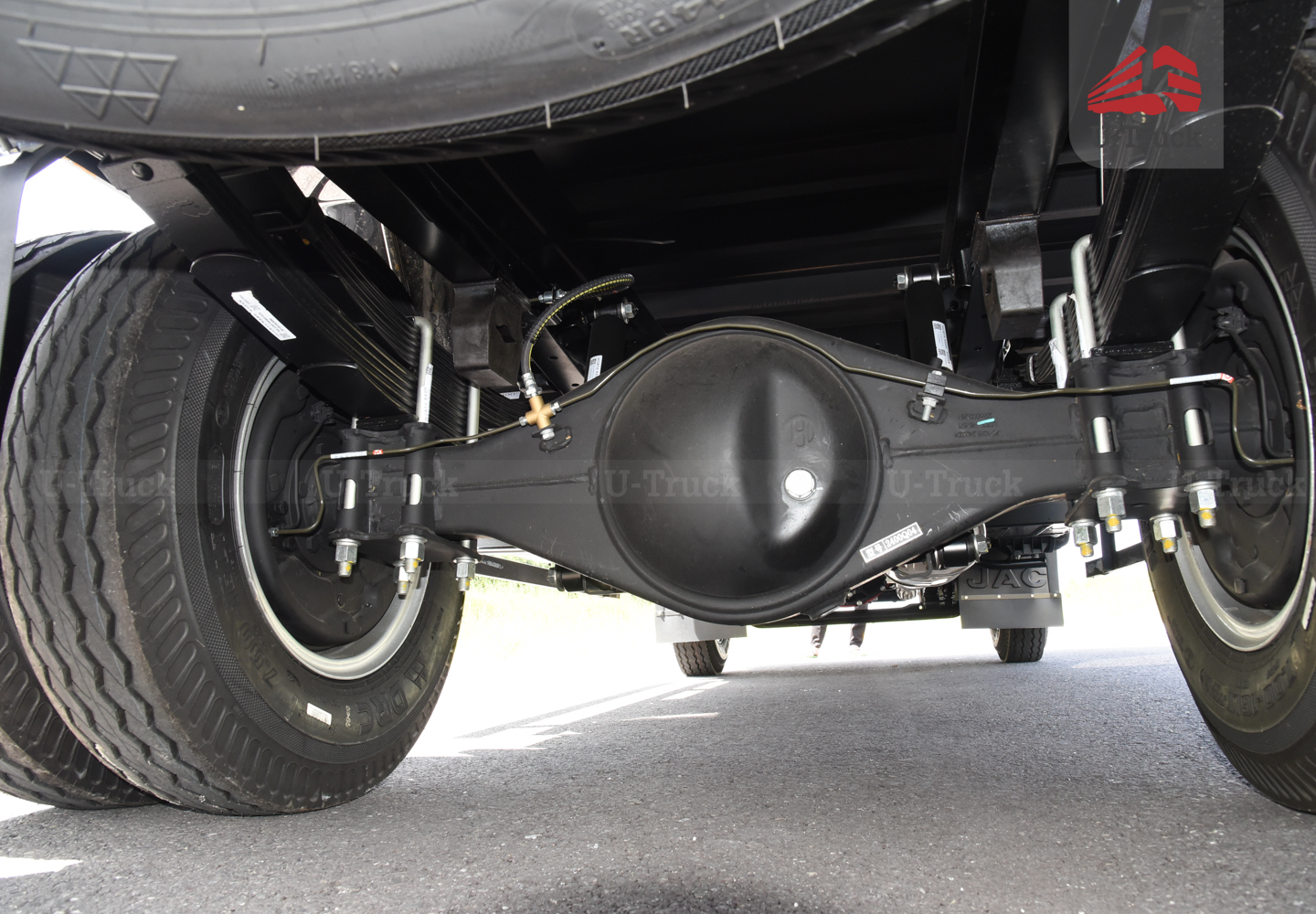 Xe tải JAC N200S Thùng bạt 1T9