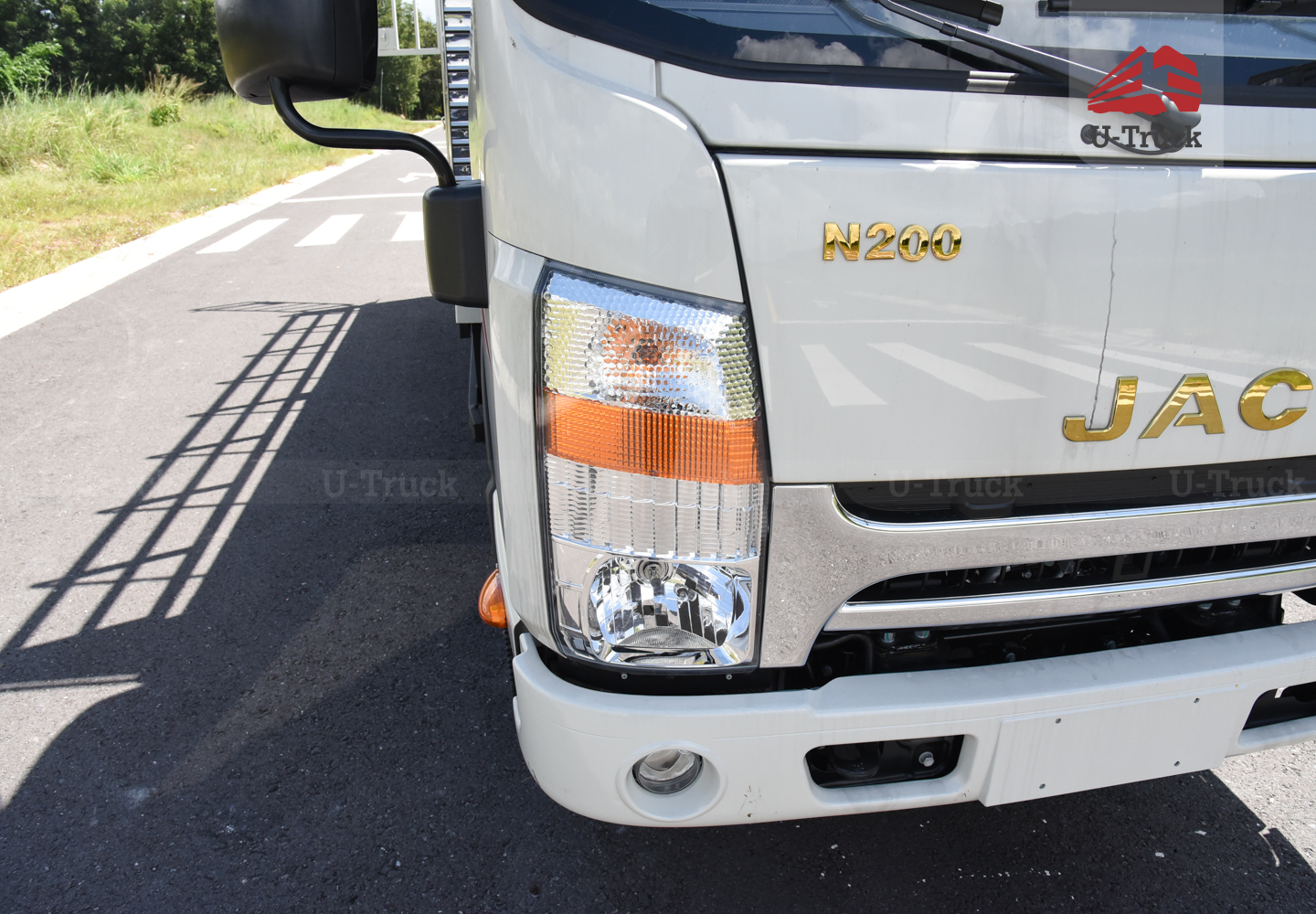 Xe tải JAC N200S Thùng bạt 1T9