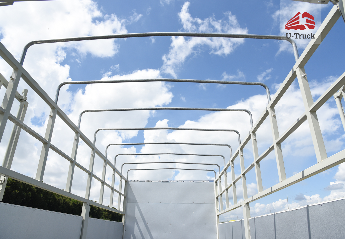 Xe tải JAC N200S Thùng bạt 1T9