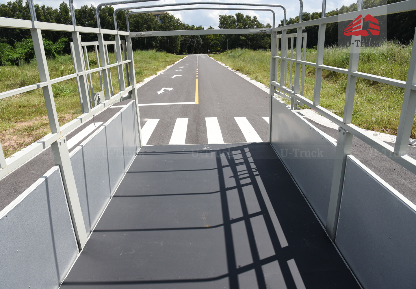 Xe tải JAC N200S Thùng bạt 1T9