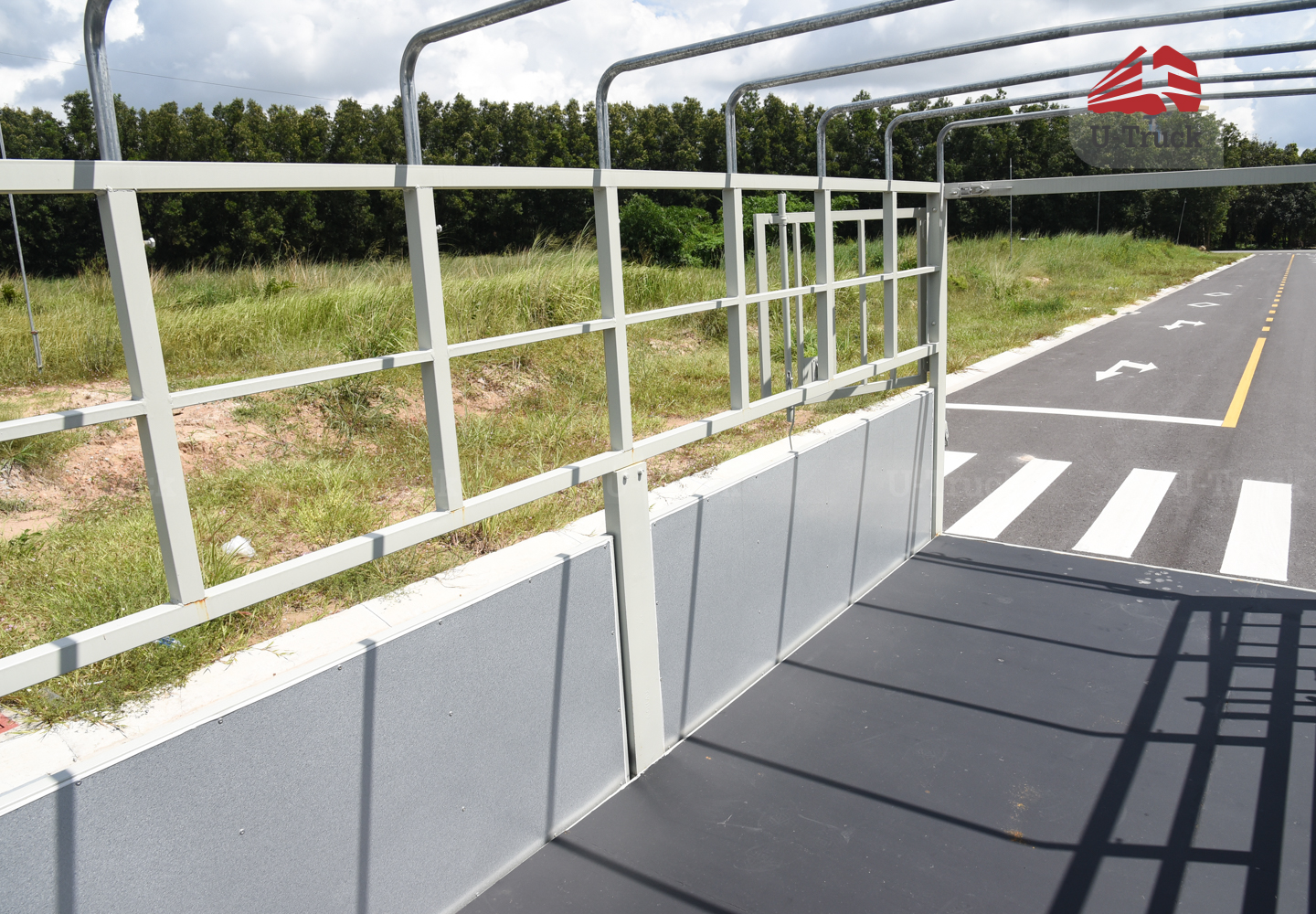 Xe tải JAC N200S Thùng bạt 1T9