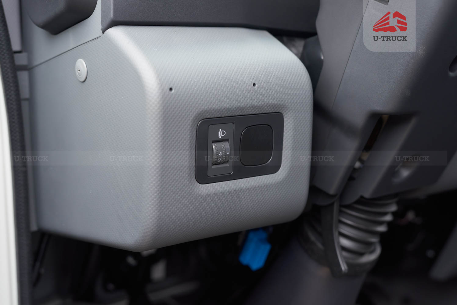 Xe tải JAC N200S EA5 thùng kín