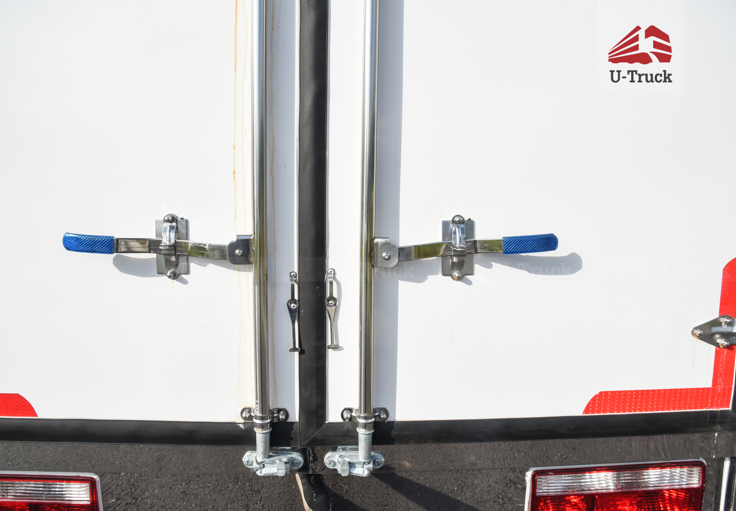 Xe tải JAC N200S Thùng kín 1T9