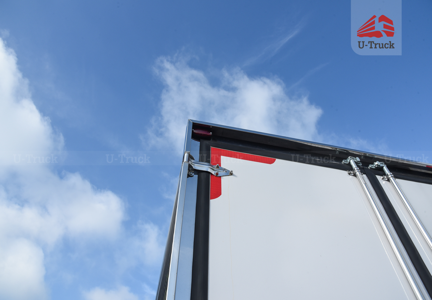 Xe tải JAC N200S Thùng kín 1T9