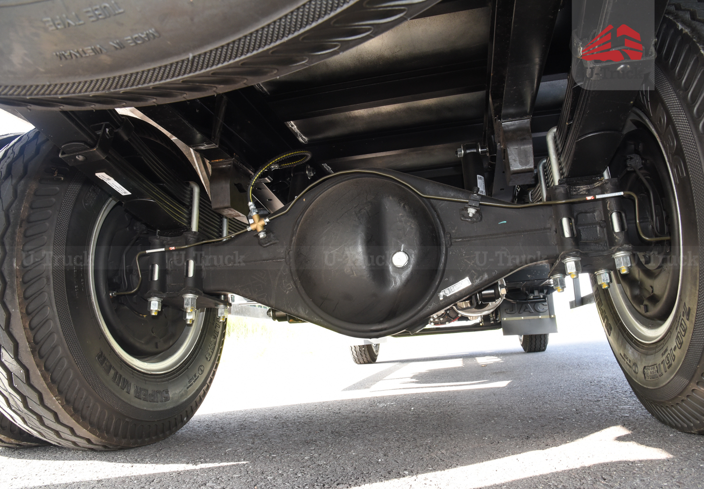 Xe tải JAC N200S Thùng kín 1T9