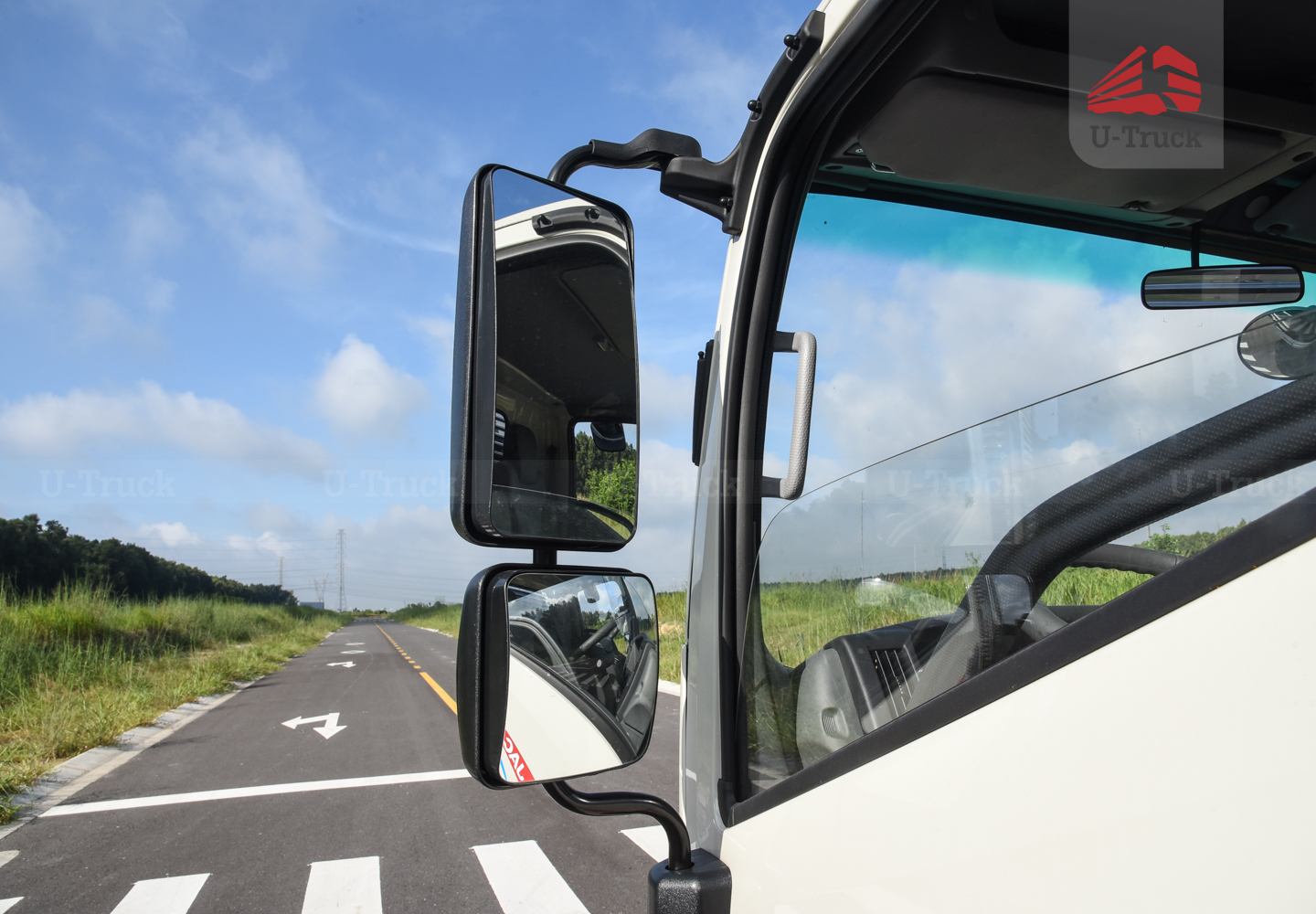 Xe tải JAC N200S Thùng kín 1T9