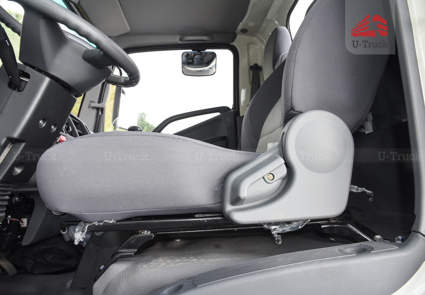 Xe tải JAC N200S Thùng kín 1T9