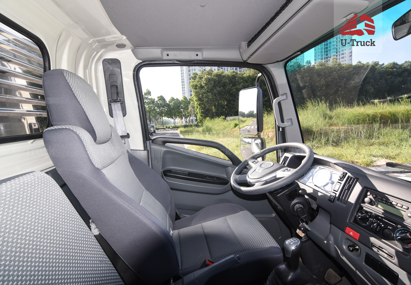 Xe tải JAC N200S Thùng kín 1T9