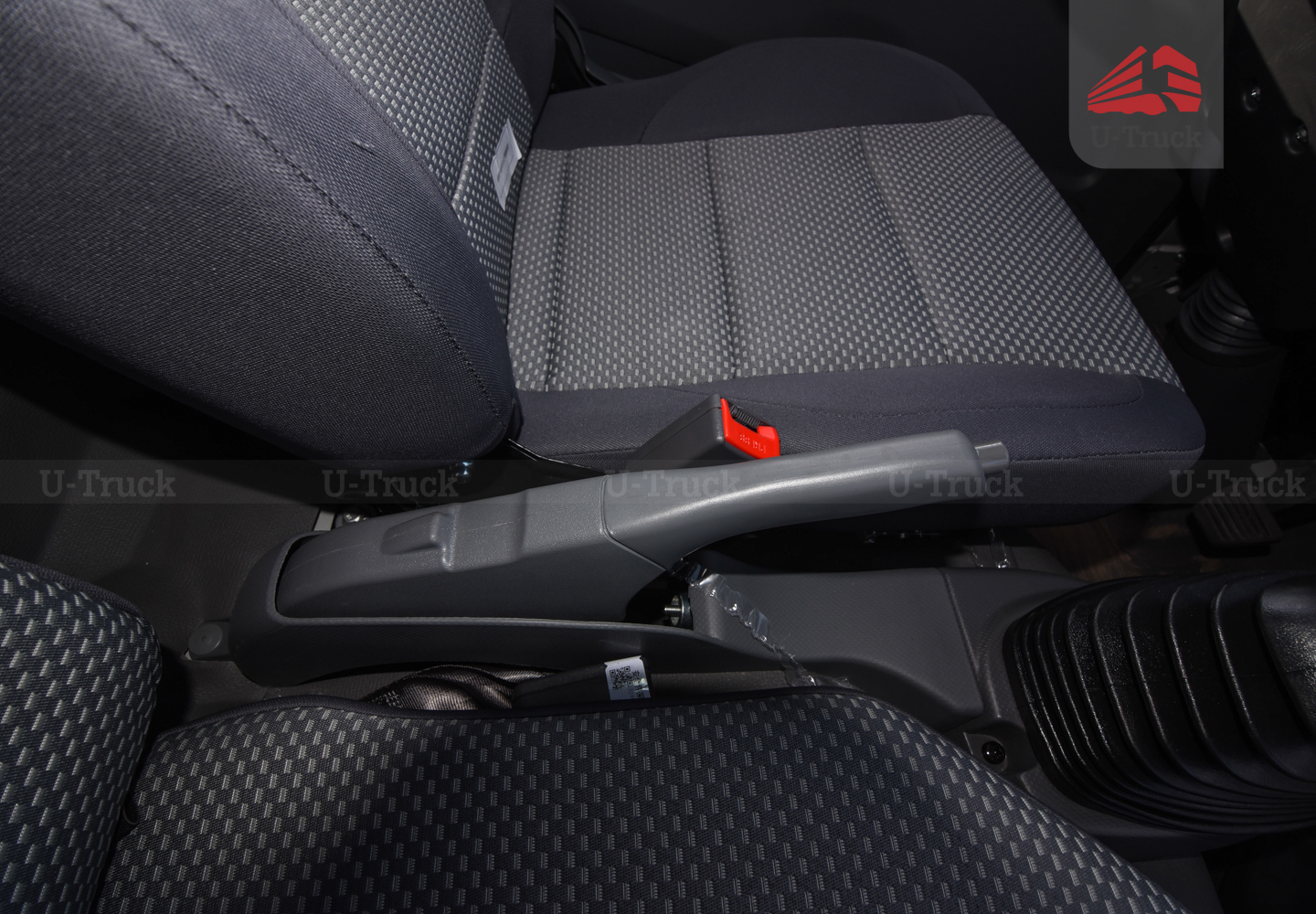 Xe tải JAC N200S Thùng kín 1T9