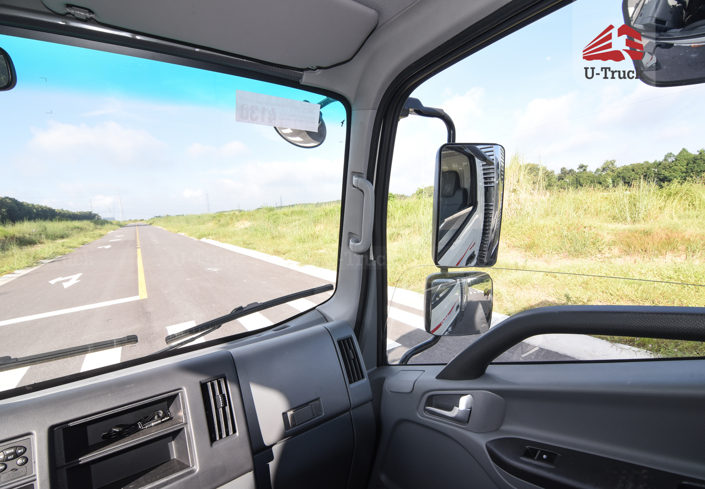 Xe tải JAC N200S Thùng kín 1T9