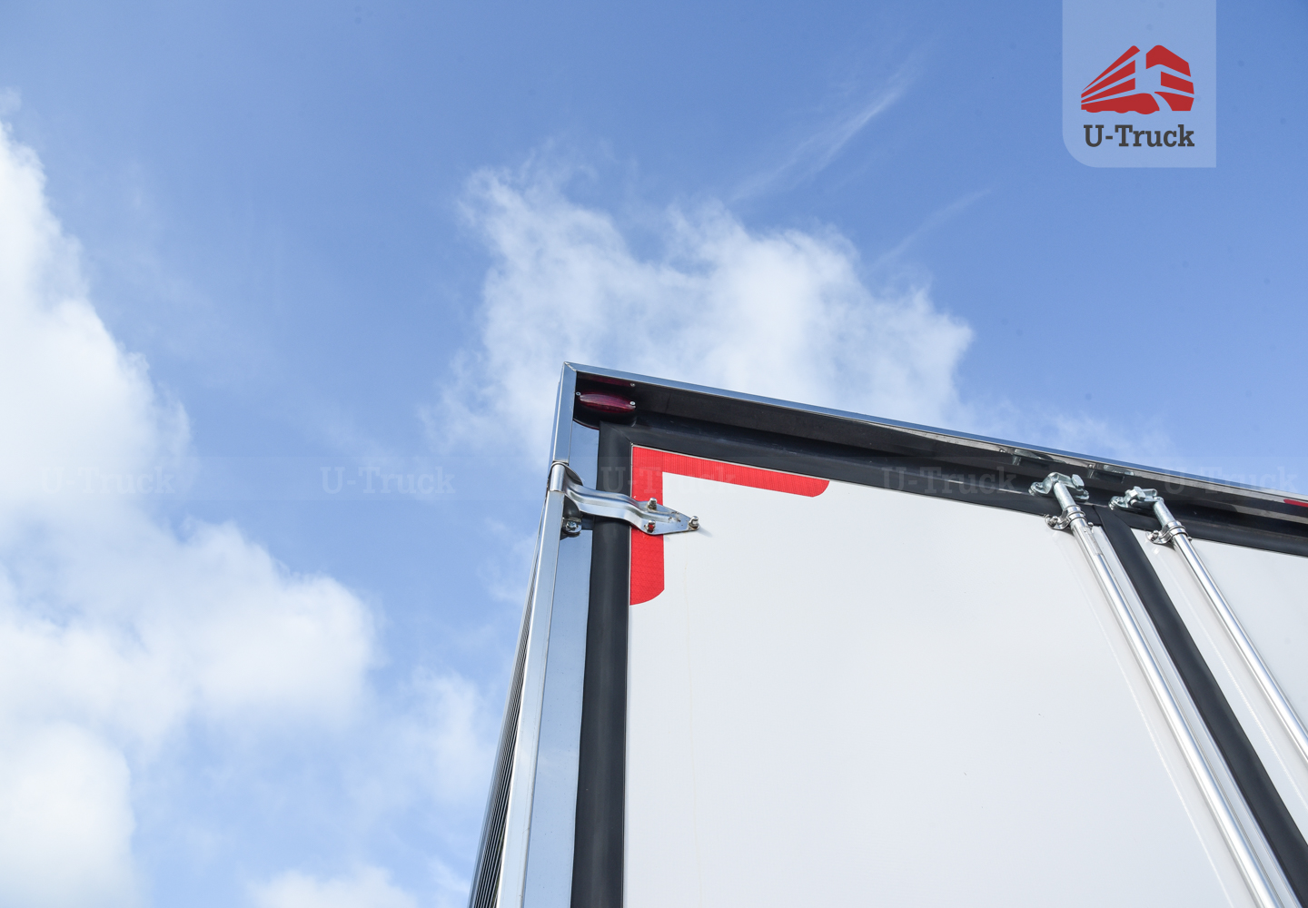 Xe tải JAC N350S 4X2 Thùng kín