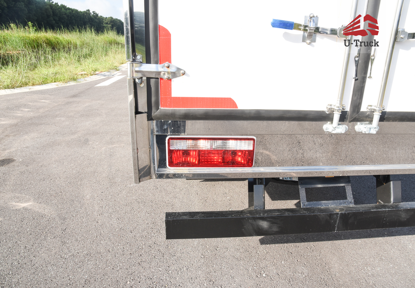 Xe tải JAC N350S 4X2 Thùng kín