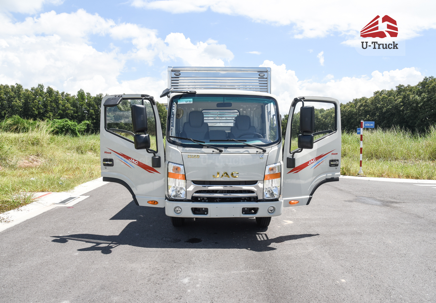 Xe tải JAC N350S 4X2 Thùng kín