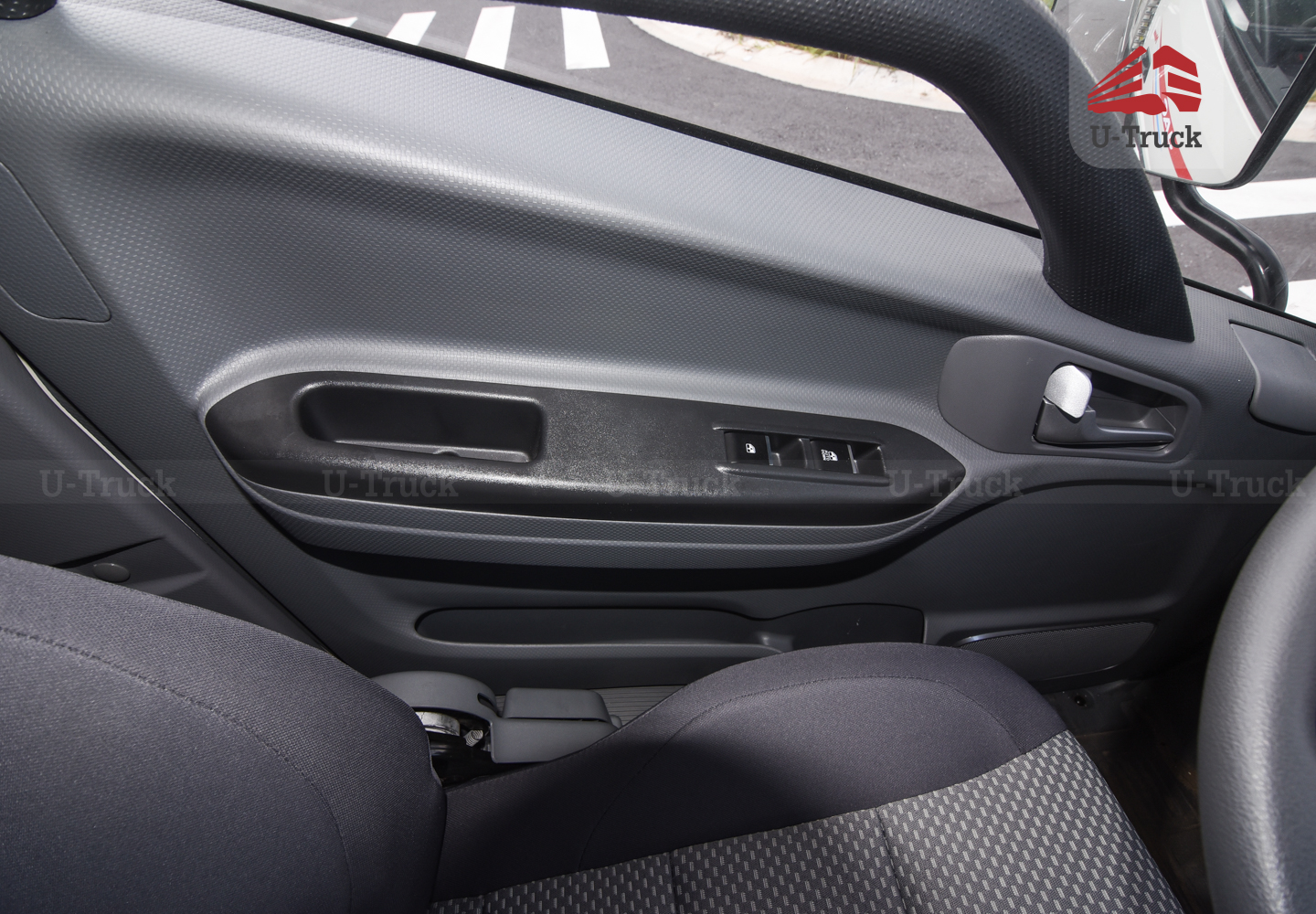 Xe tải JAC N350S 4X2 Thùng kín