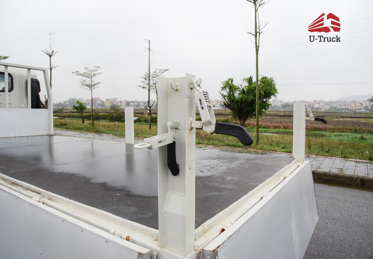 Xe tải JAC N350S thùng lửng 3T8