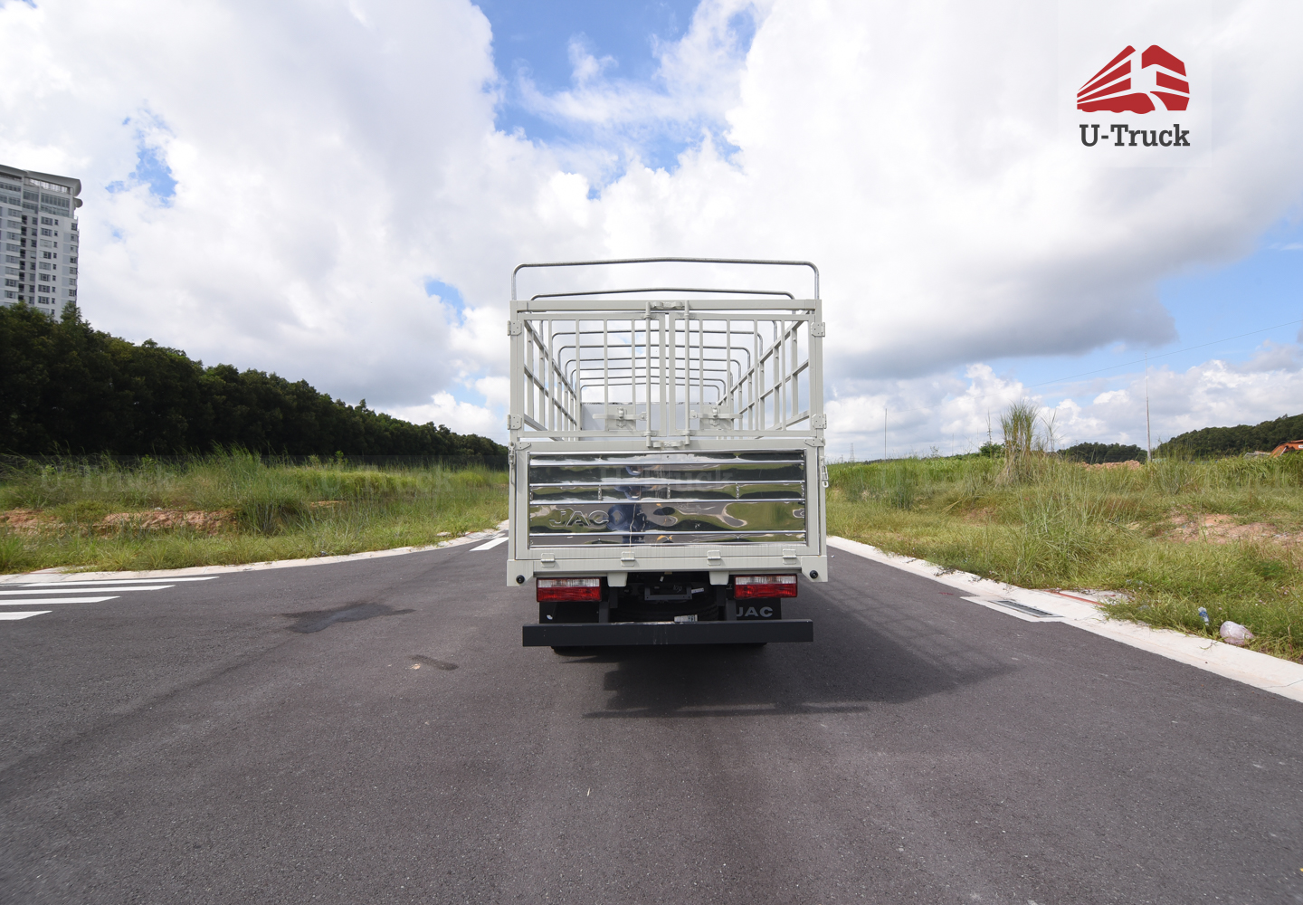 Xe tải JAC N350S Thùng bạt 3T5