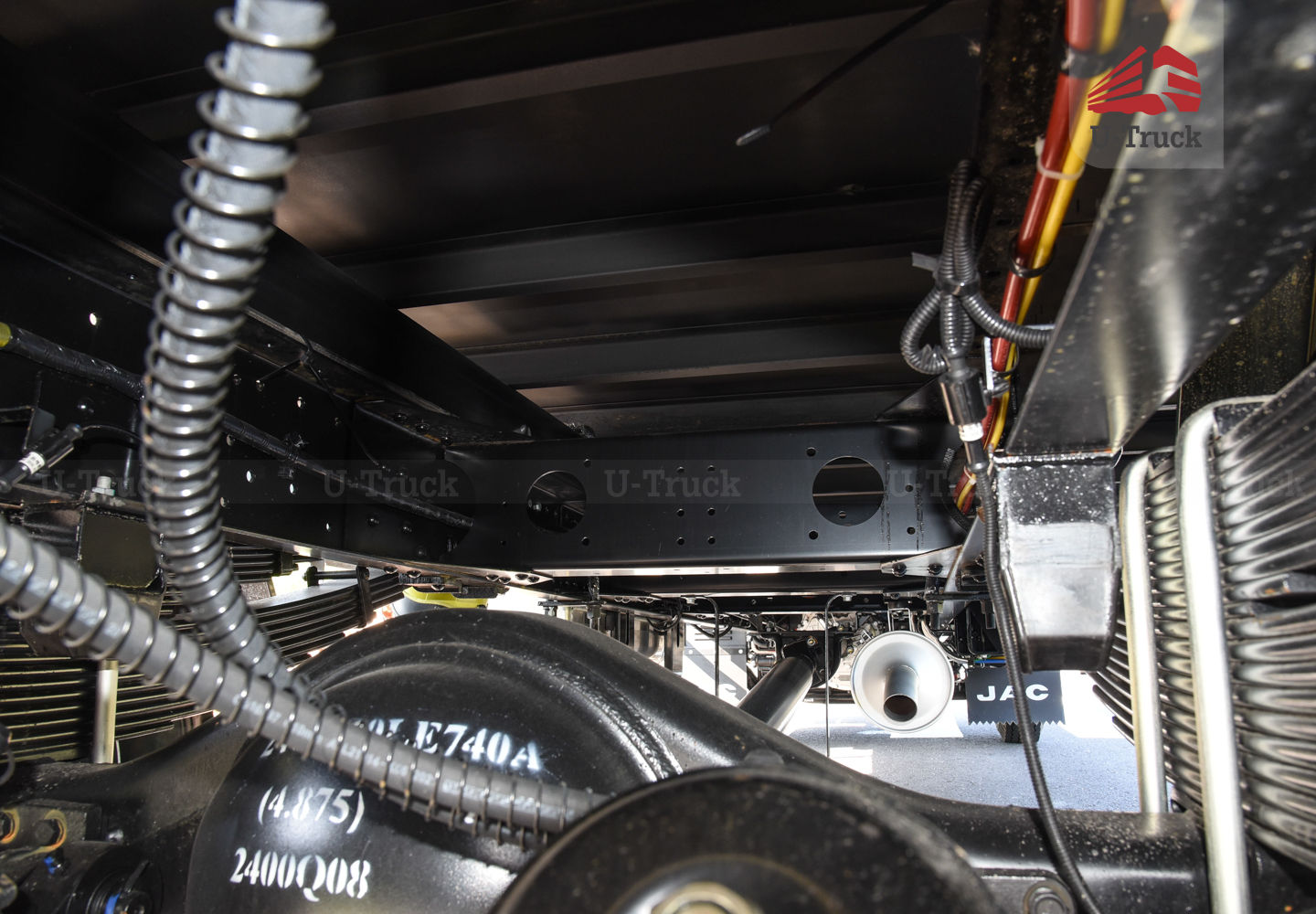 Xe tải JAC N350S Thùng bạt 3T5