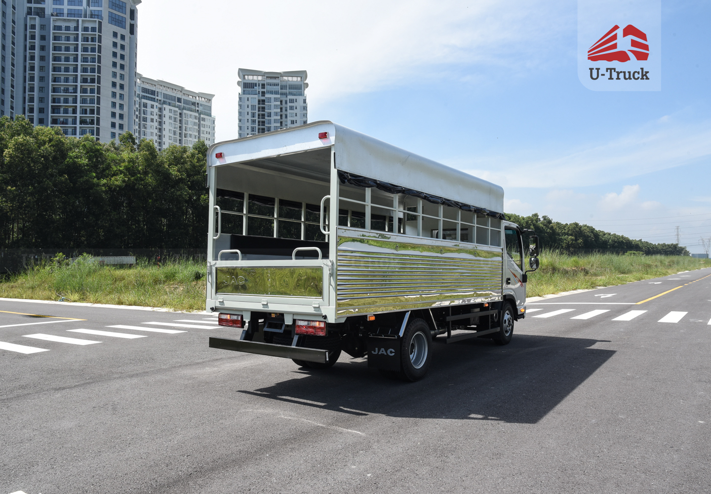 Xe tải JAC N350S Thùng trường lái 3T6