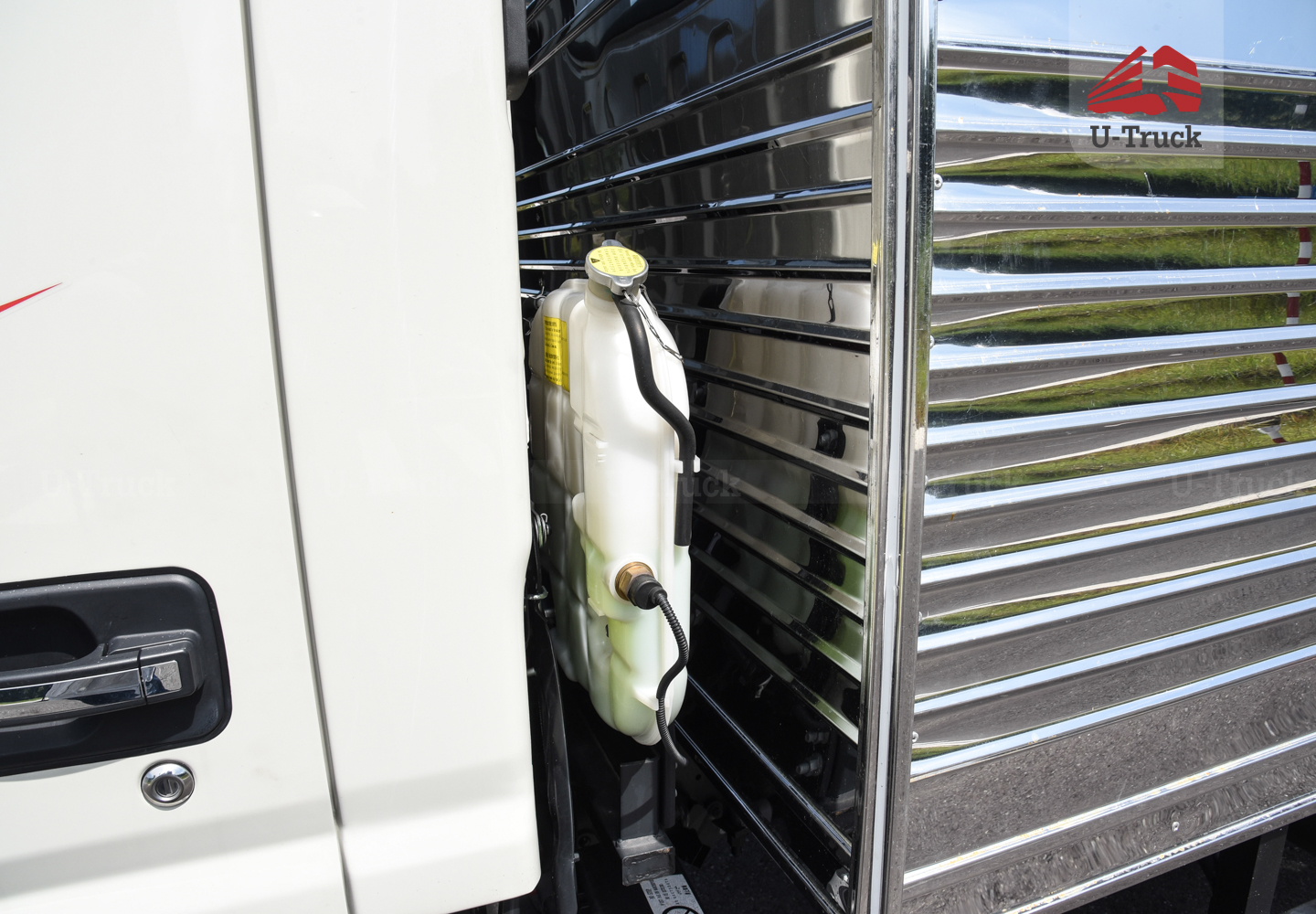 Xe tải JAC N350S Thùng trường lái 3T6