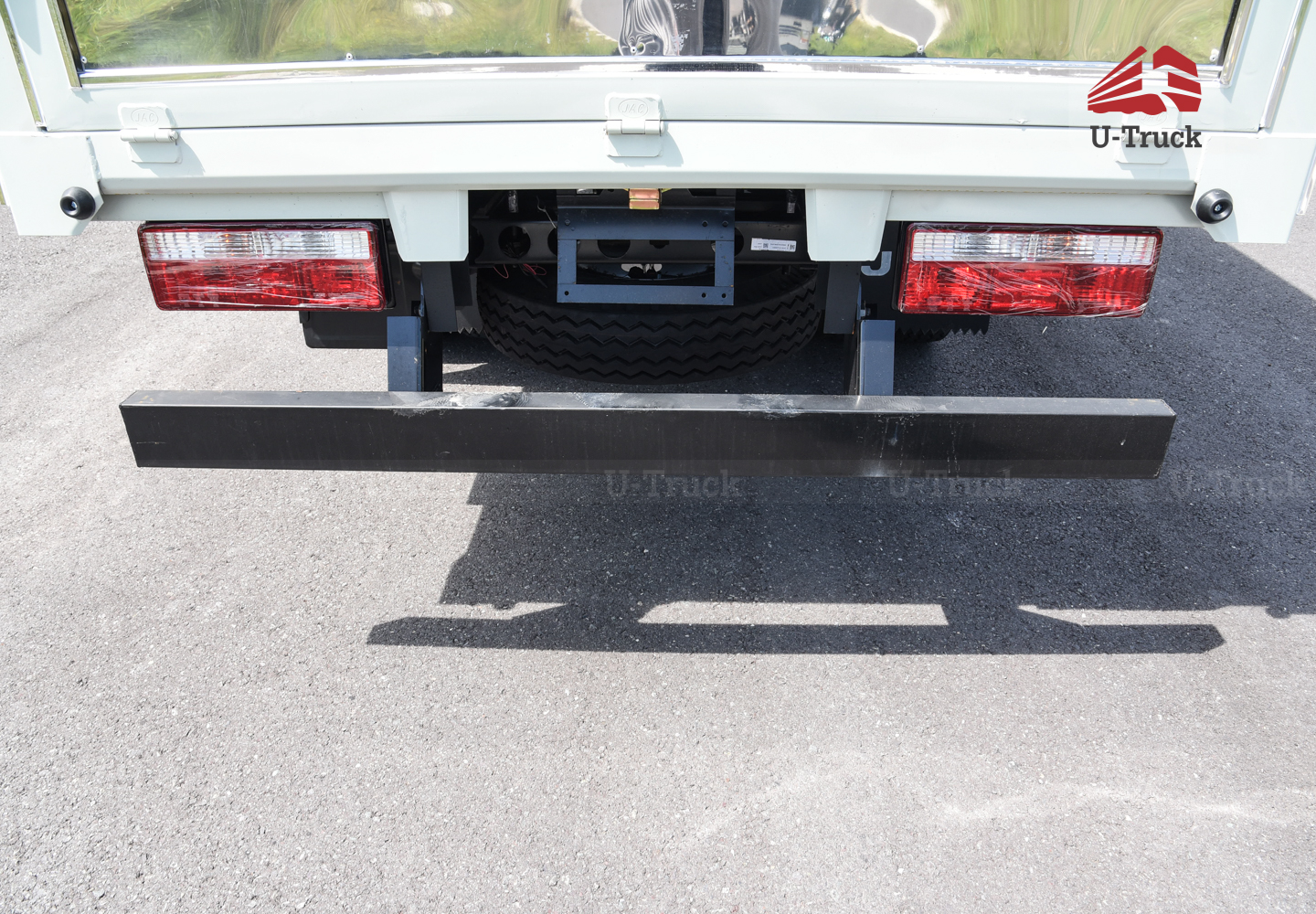 Xe tải JAC N350S Thùng trường lái 3T6