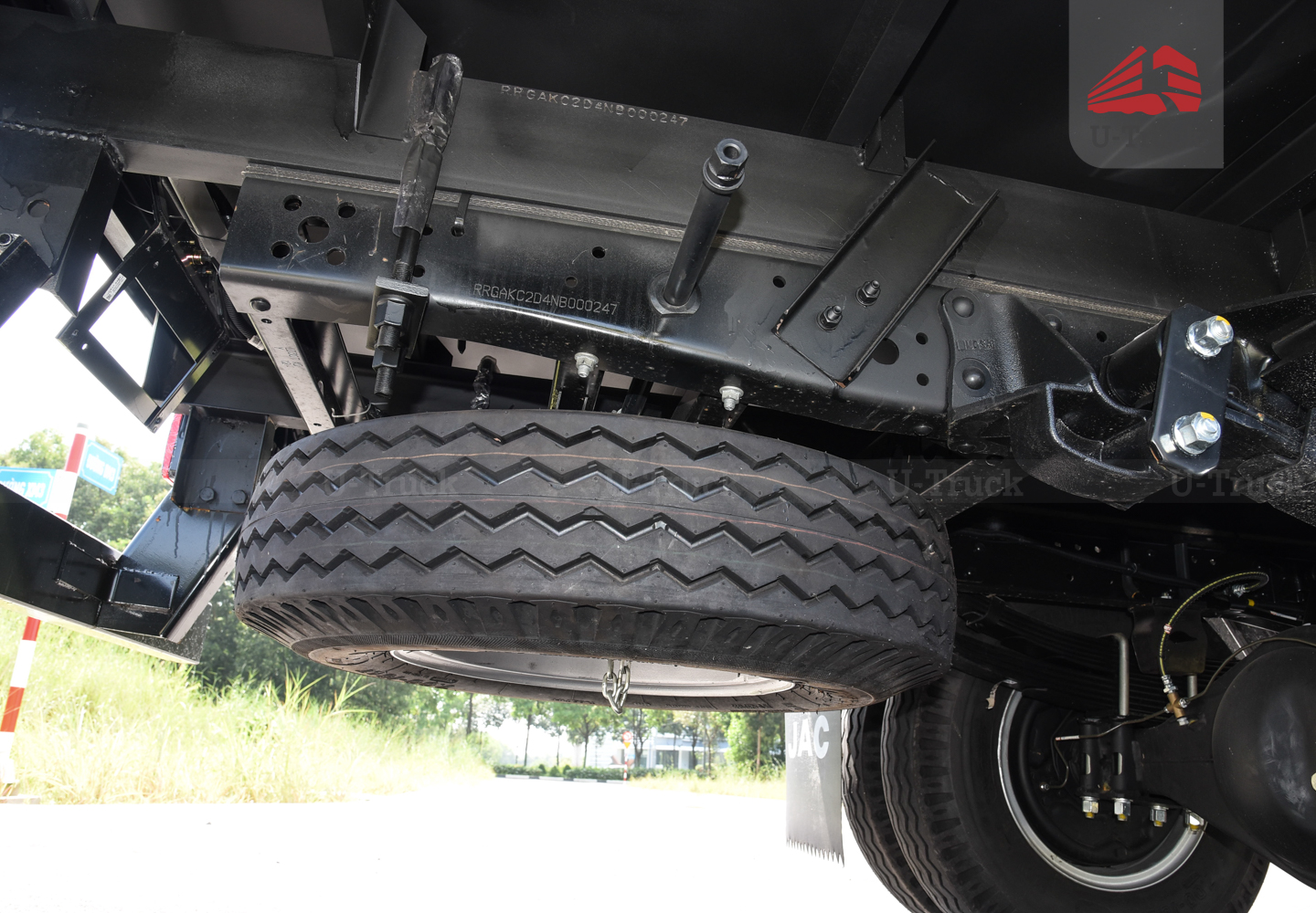 Xe tải JAC N350S Thùng trường lái 3T6