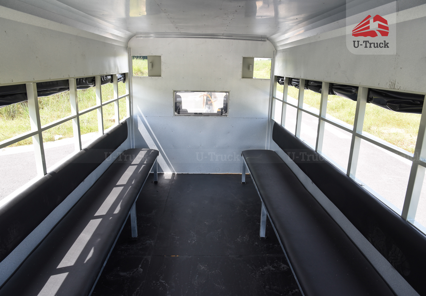 Xe tải JAC N350S Thùng trường lái 3T6