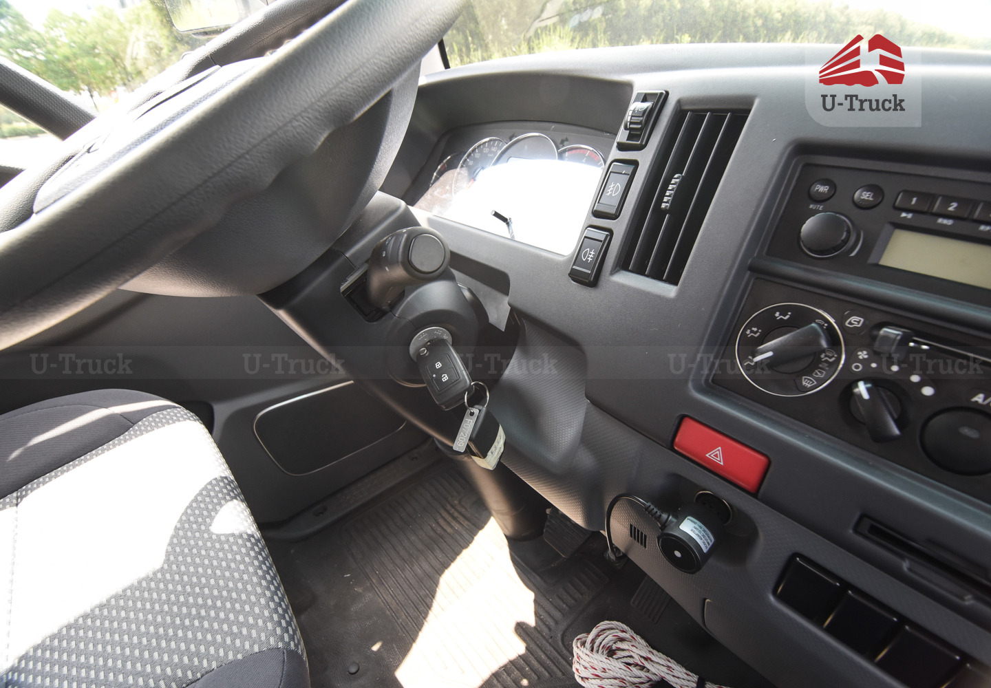 Xe tải JAC N350S Thùng trường lái 3T6